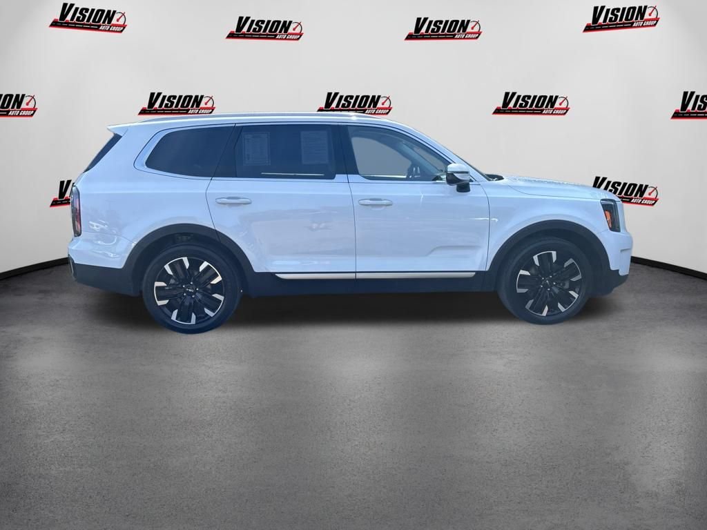 Used 2025 White Kia SX-Prestige image 6