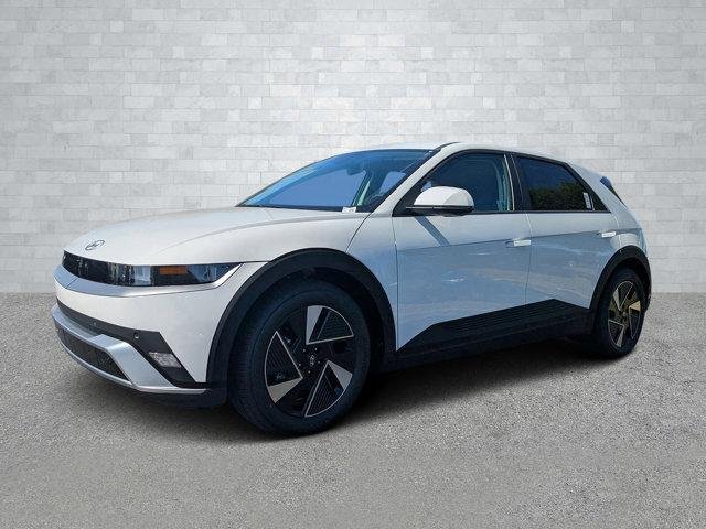2025 Hyundai IONIQ 5 SE - Photo 8