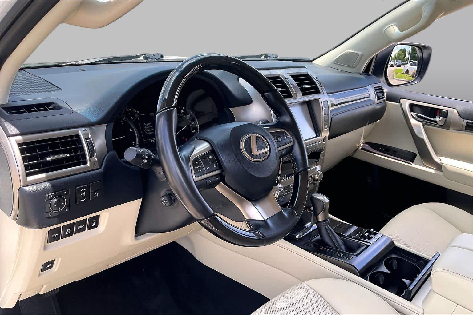 Used 2021 Starfire Pearl Lexus Premium image 15