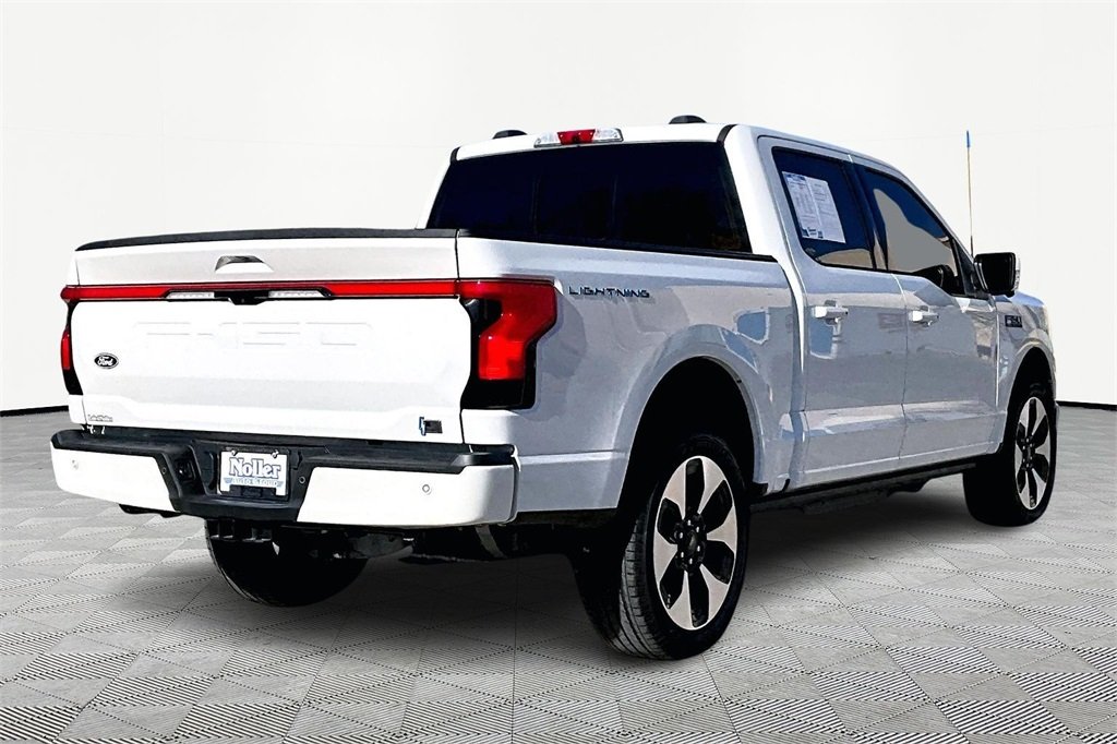 Used 2025 Ford F-150 Lightning Platinum with VIN 1FT6W7L7XSWG18078 for sale in Kansas City