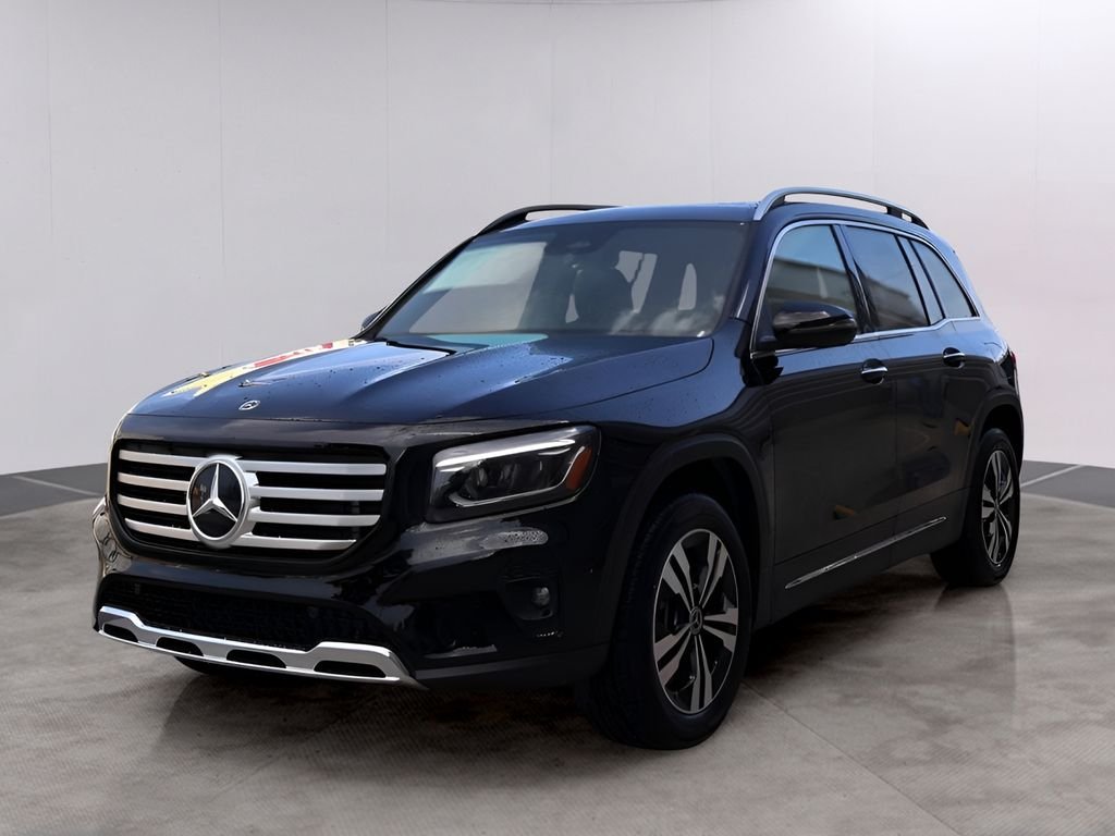 Used 2025 Night Black Mercedes-Benz GLB 250 image 3