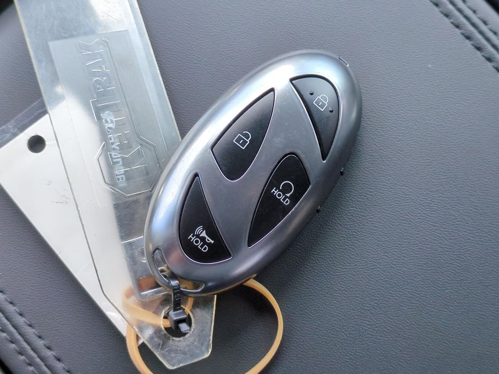Used 2026  Hyundai Calligraphy image 25