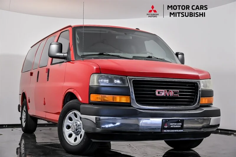 2014 GMC Savana 1500 Cargo Van's photo