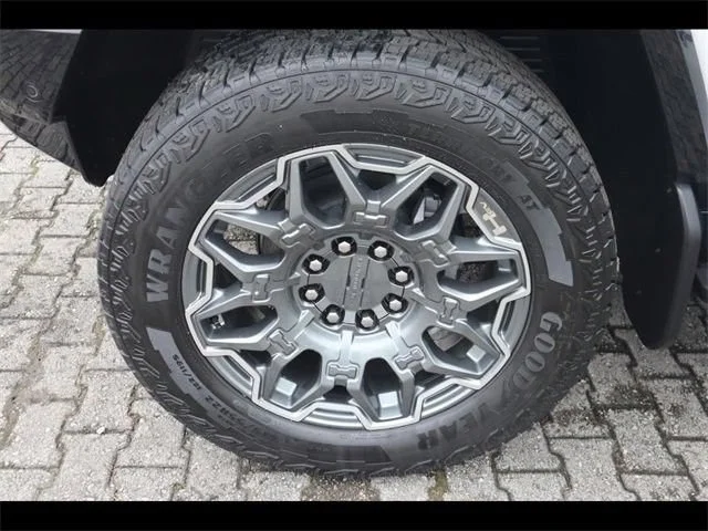 New 2025 Interstellar White GMC 3X image 22
