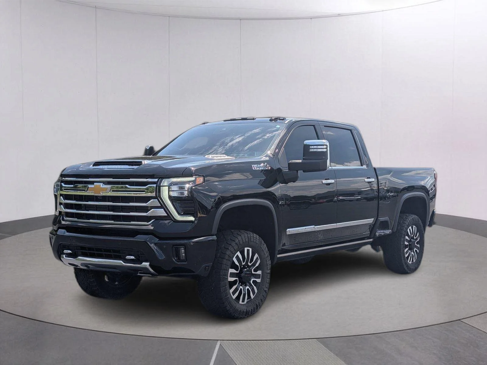Used 2024 Black Chevrolet High Country image 1
