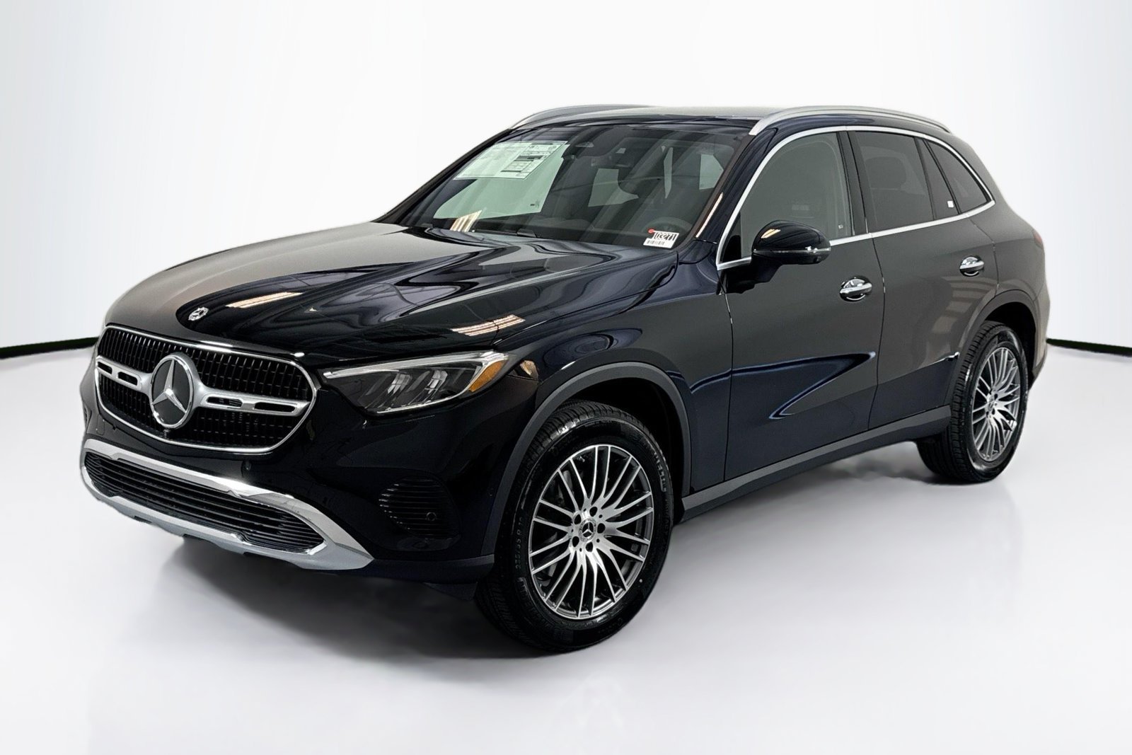 New 2026 Black Mercedes-Benz GLC 300 image 1