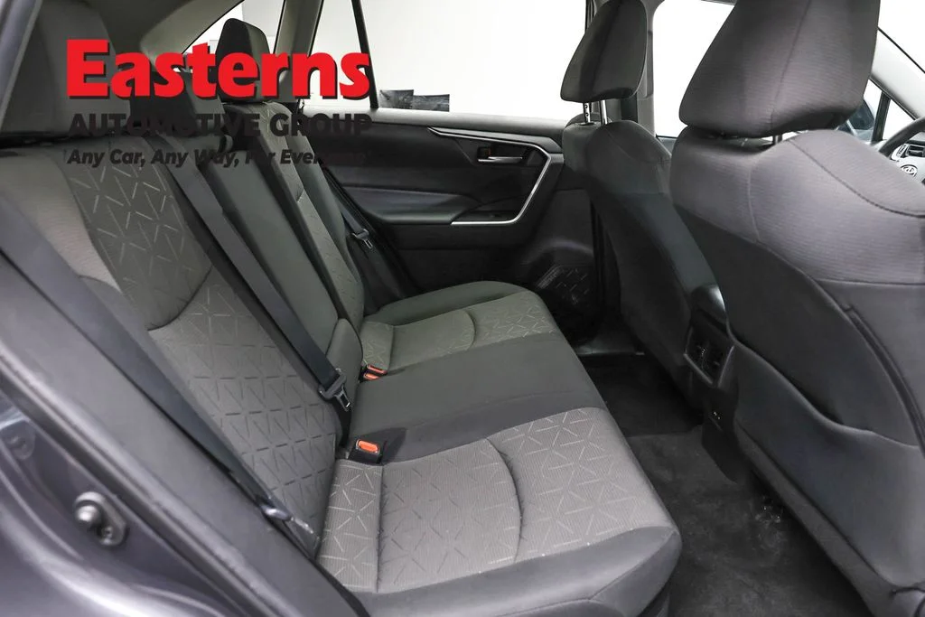 Used 2021 Gray Toyota XLE image 23