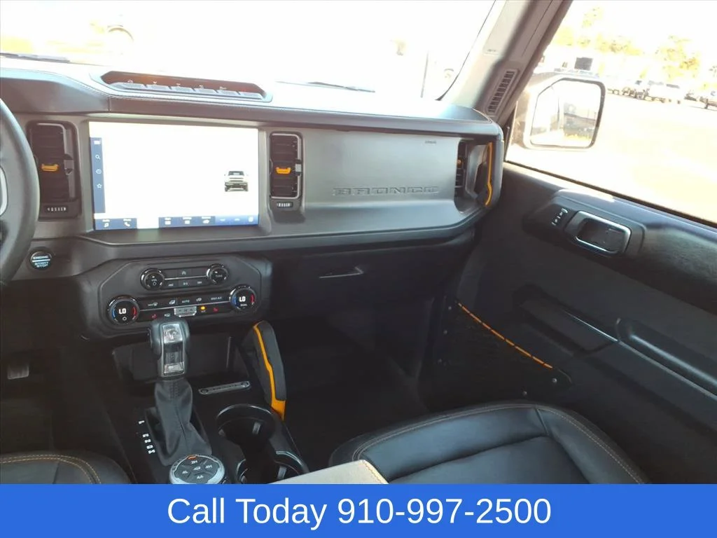 Used 2024 Red Ford Badlands image 13