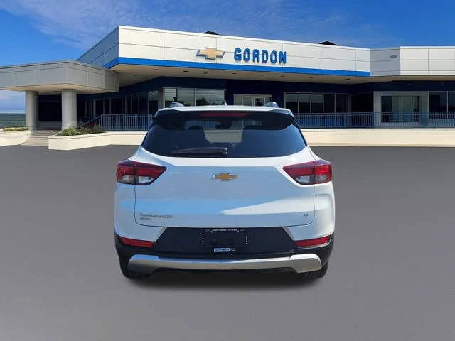 Used 2023 Summit White Chevrolet LT image 4