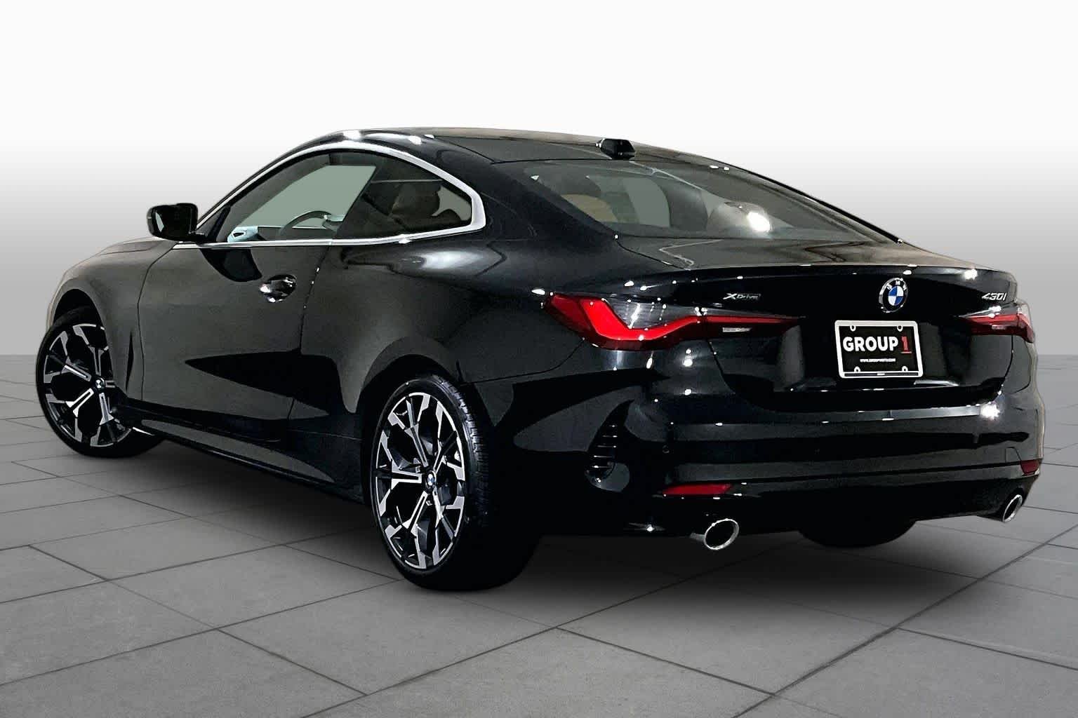 Used 2026 Black Sapphire Metallic BMW 430i xDrive image 11
