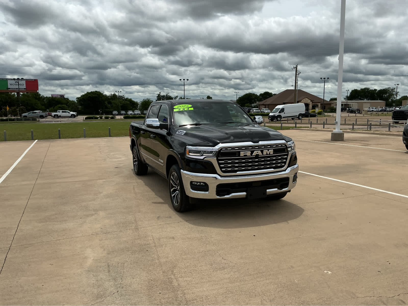 Used 2025 Diamond Black Crystal Pearlcoat Ram Limited image 4