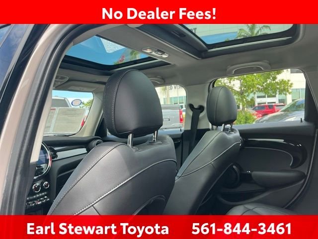 Used 2023 Gray MINI Signature image 20