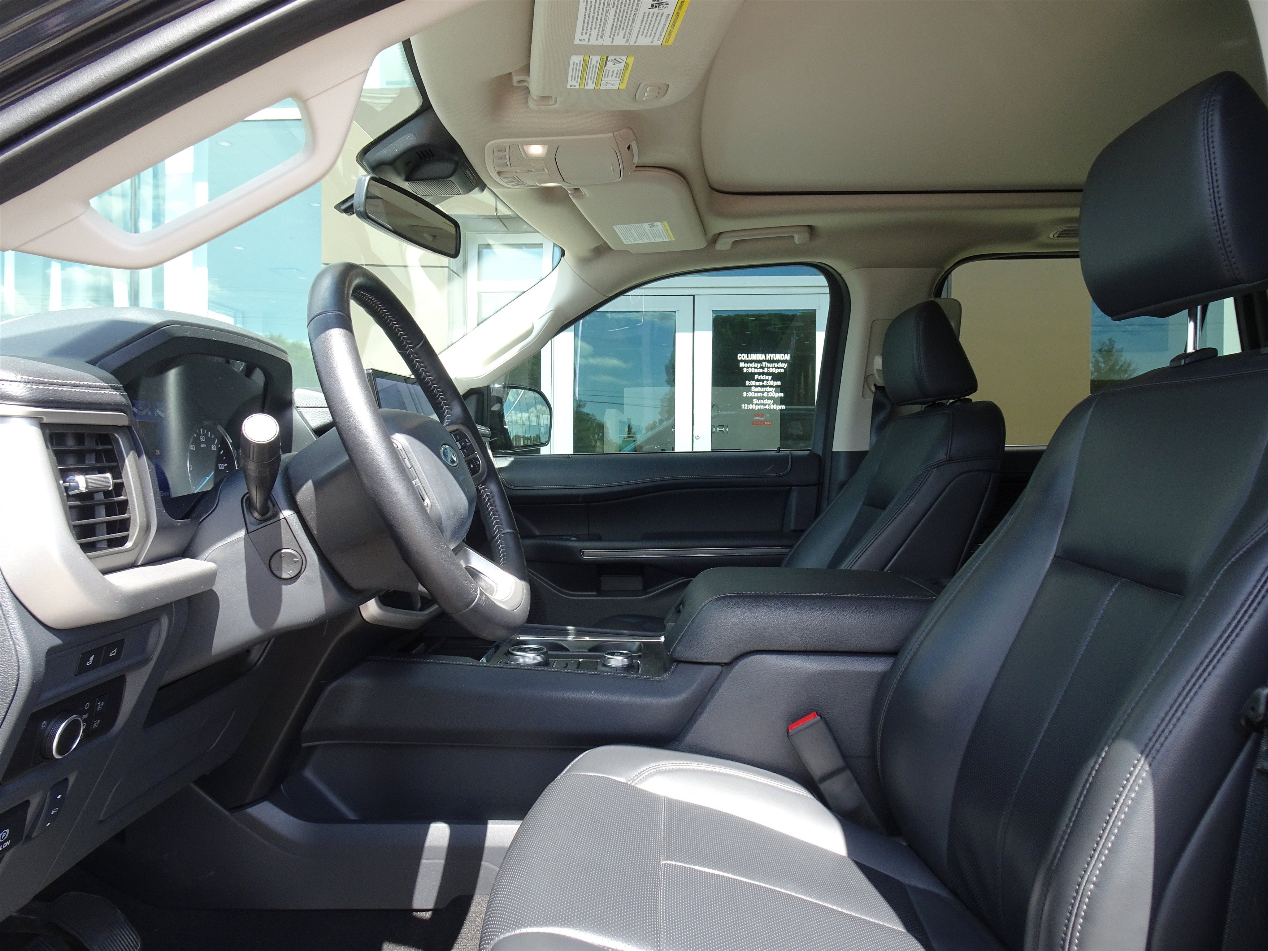 Used 2024 Dark Matter Gray Metallic Ford XLT image 5
