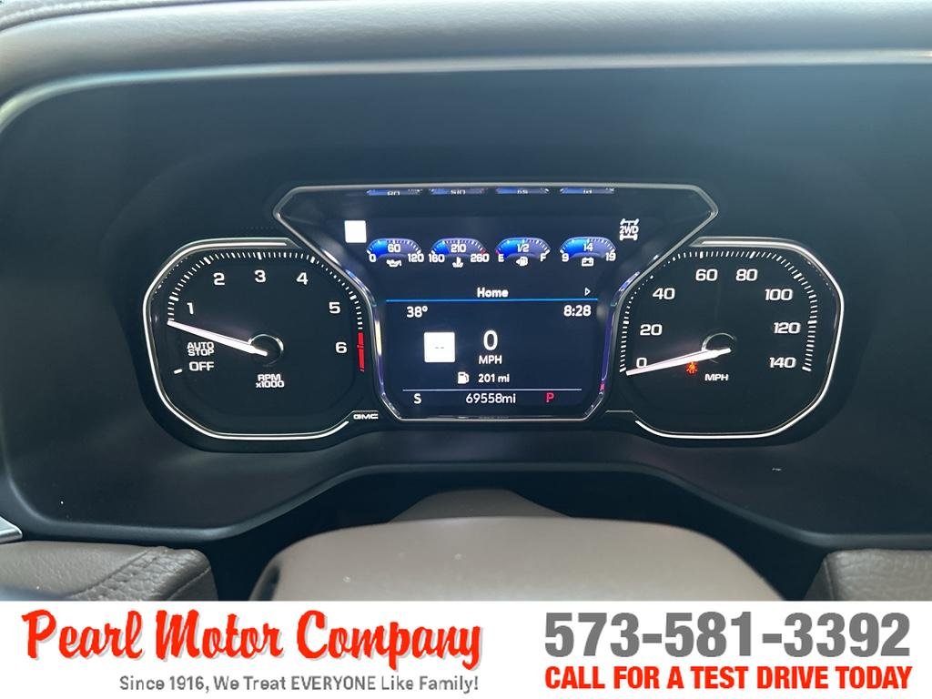 2021 GMC Yukon Denali - Photo 13