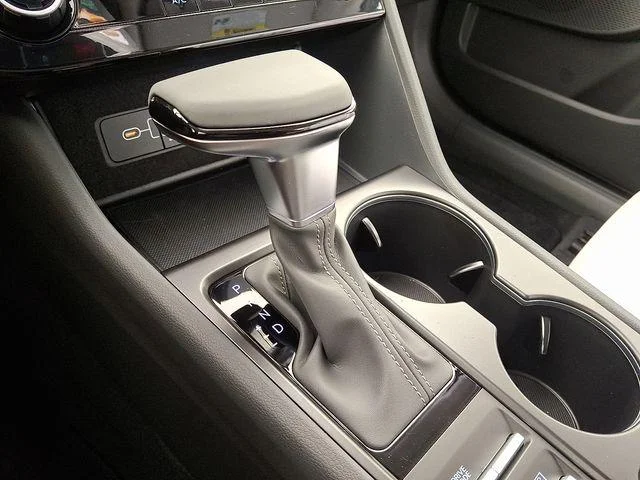 2026 Hyundai Sonata SE - Photo 13