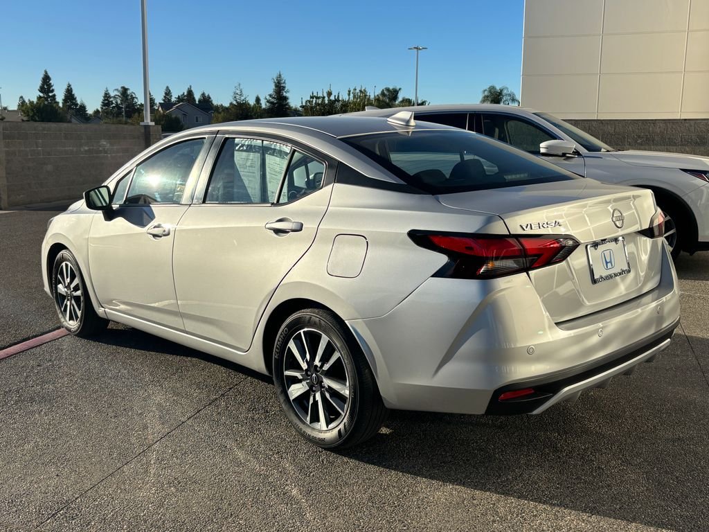 2025 Nissan Versa Sedan SV - Photo 7