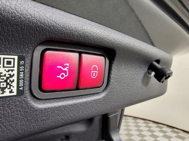 Certified Used 2022 Gray Mercedes-Benz C 300 image 9