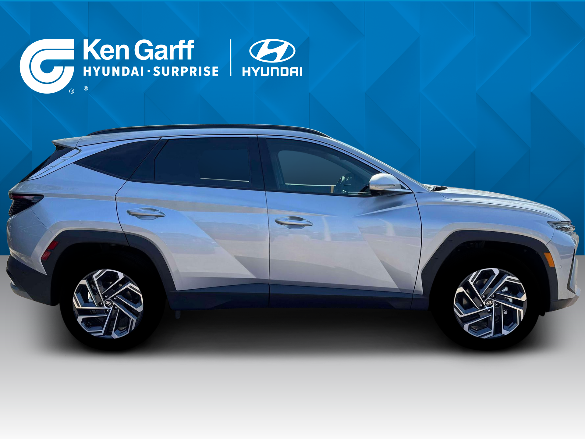 New 2026 Shimmering Silver Hyundai Limited image 9
