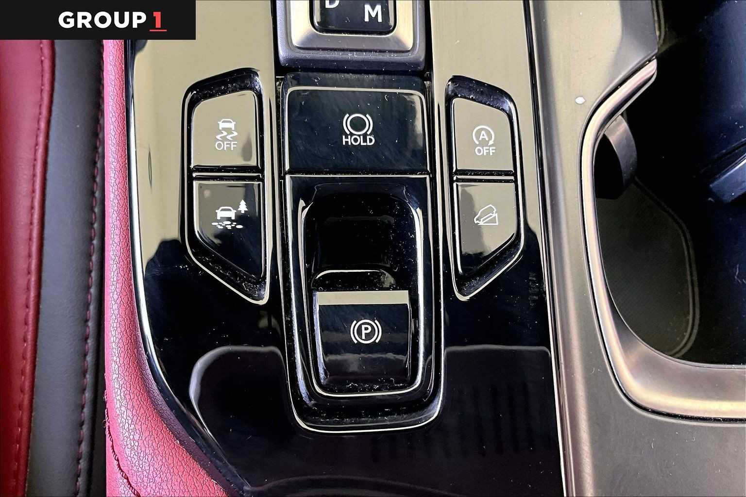 Used 2024 Eminent White Pearl Lexus Premium image 32