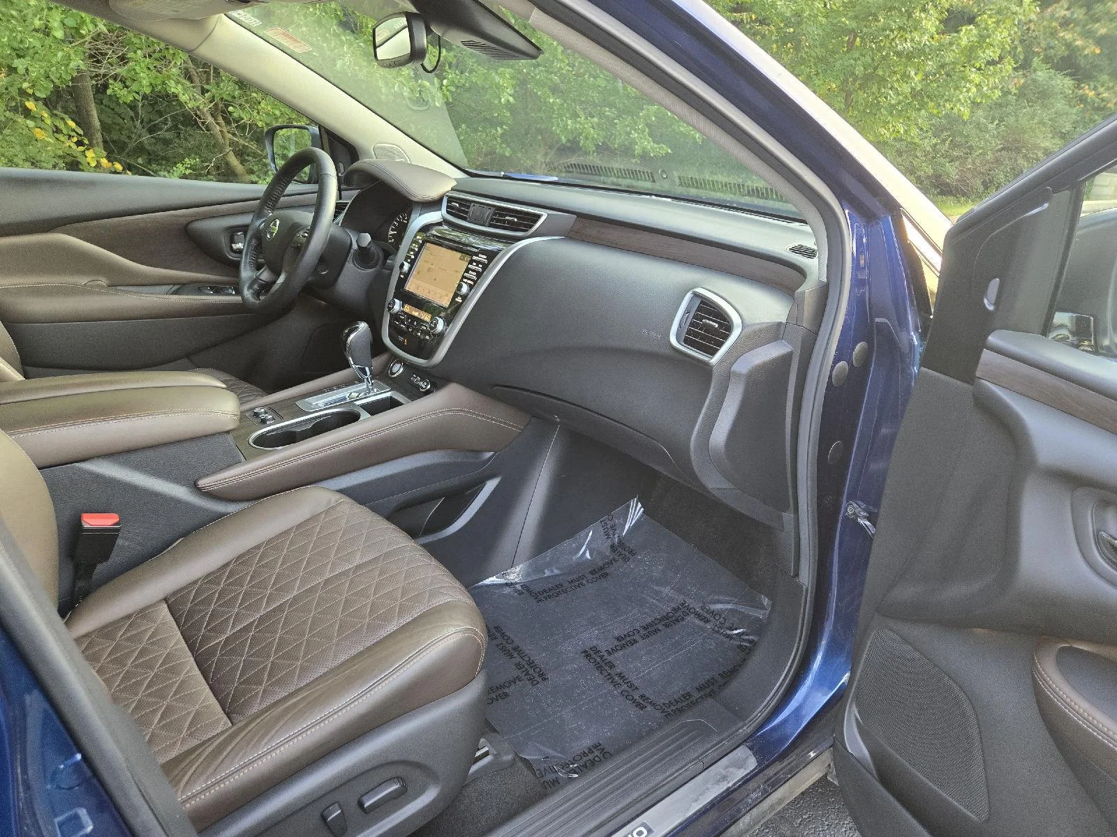 Used 2021 Deep Blue Pearl Nissan Platinum image 23