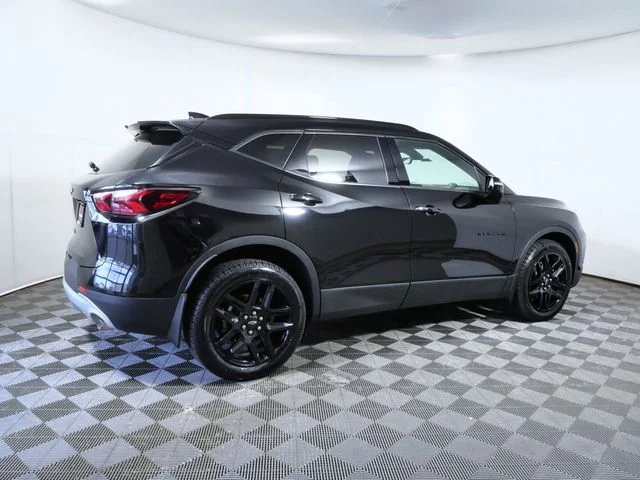 Used 2020 Black Chevrolet LT image 8