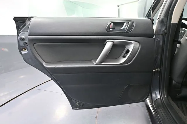 2009 Subaru Legacy I Special Edition - Photo 32