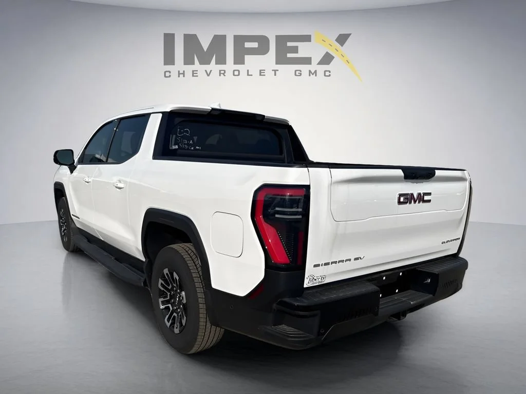 Used 2026 Summit White GMC Elevation Extended Range image 2