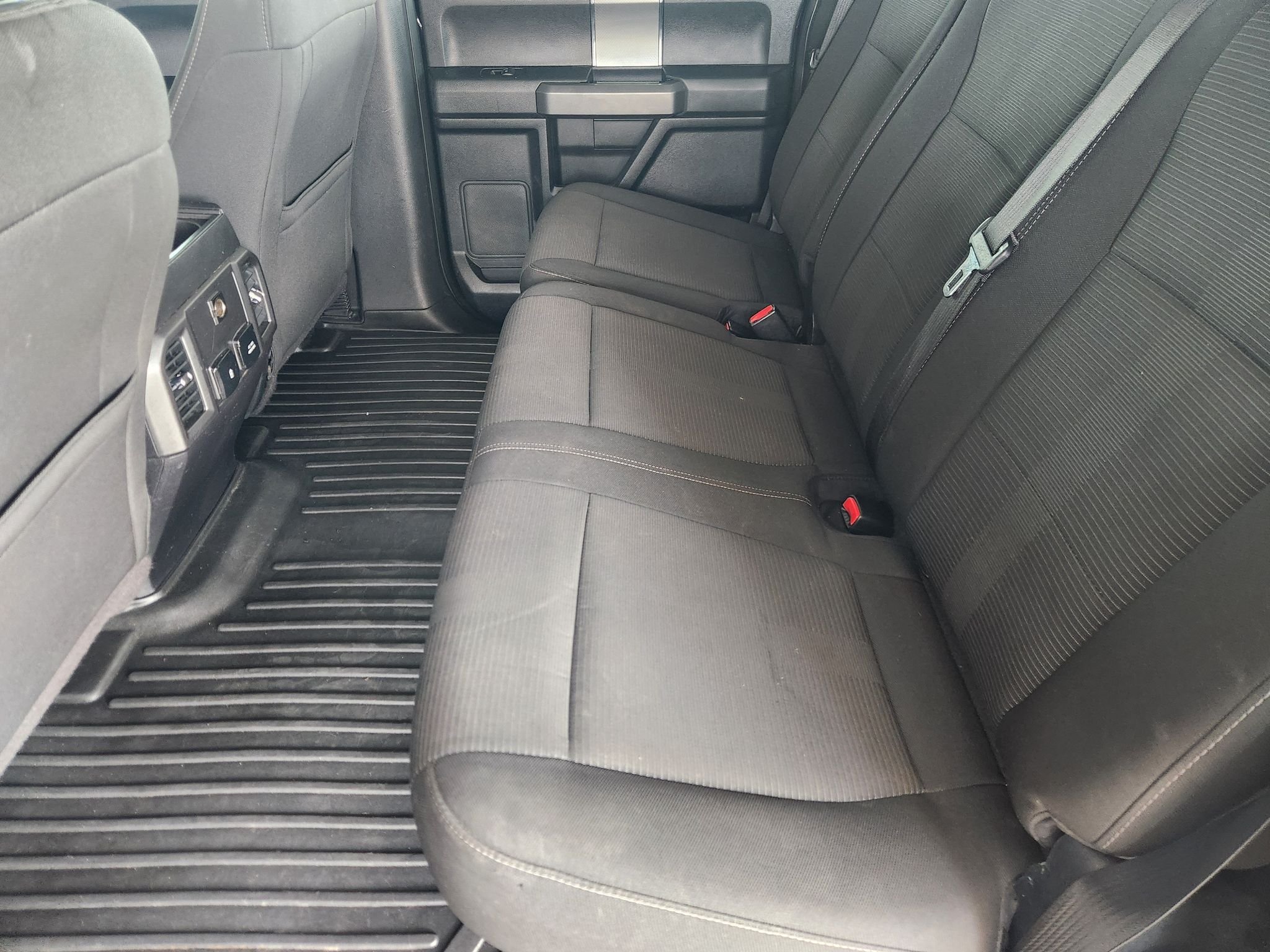 Used 2017 Shadow Black Ford XLT image 30