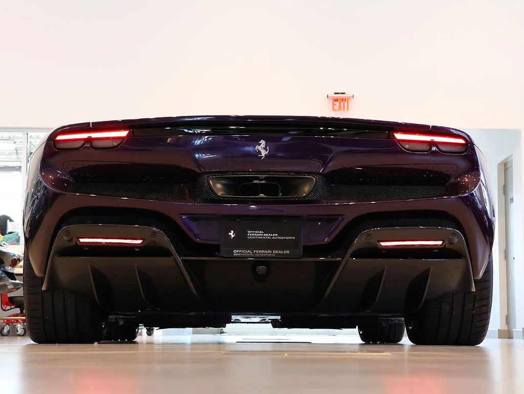 Certified Used 2025 Viola Hong Kong Ferrari  image 48