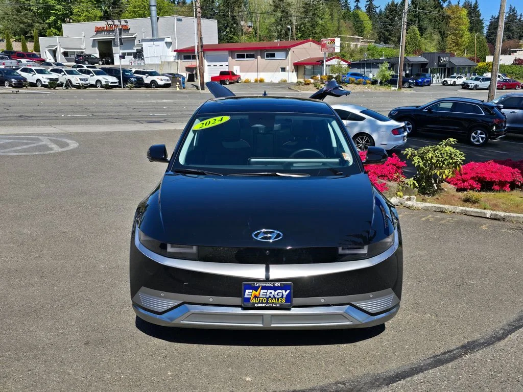 Used 2024 Hyundai IONIQ 5 Limited with VIN KM8KRDDFXRU243742 for sale in North Bend, WA