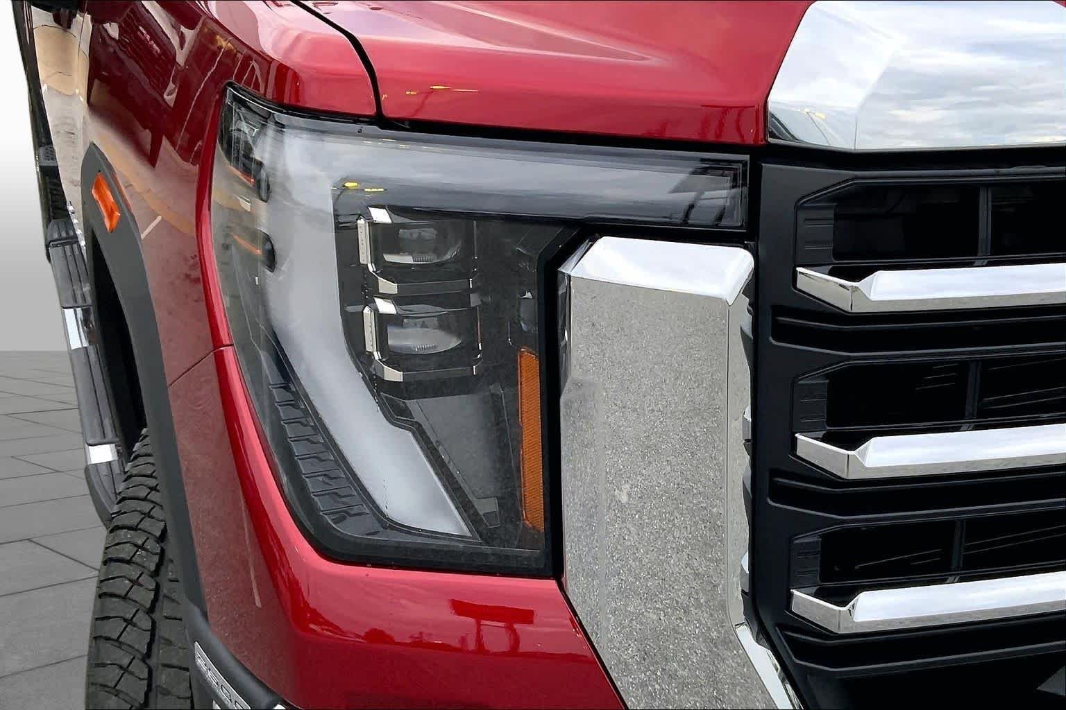 2026 GMC Sierra 2500HD SLT - Photo 12
