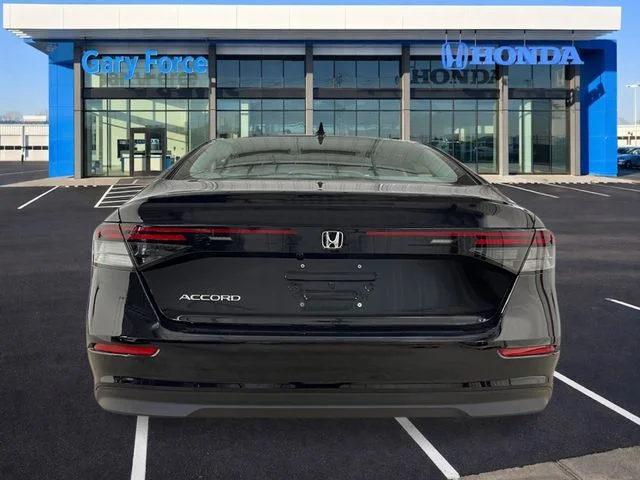 New 2026 Crystal Black Pearl Honda SE image 4