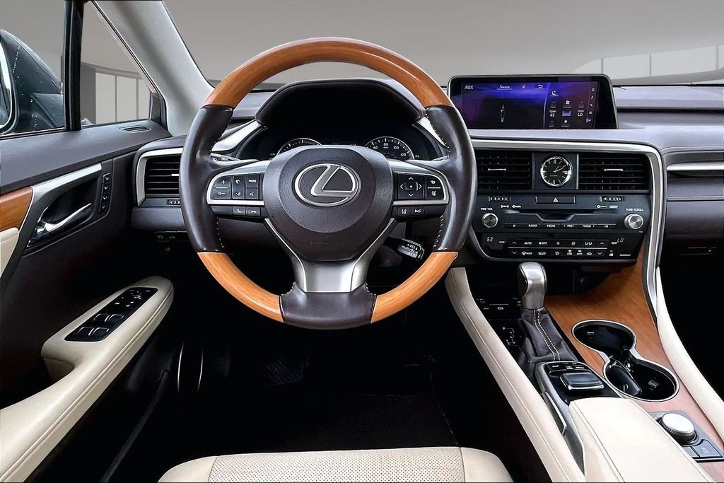 Used 2016 Gray Lexus 350 image 5