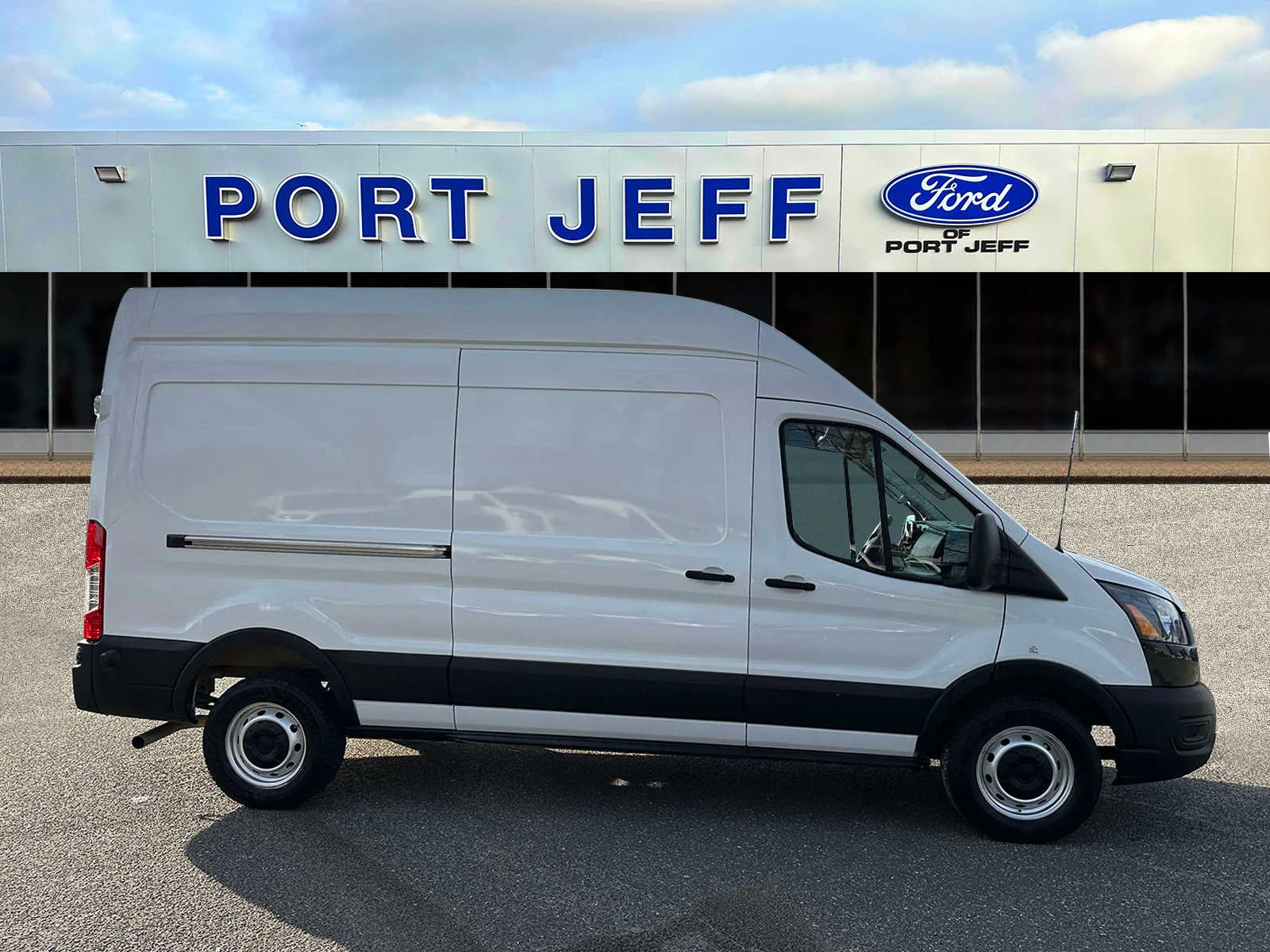 Used 2023 Oxford White Ford  image 5