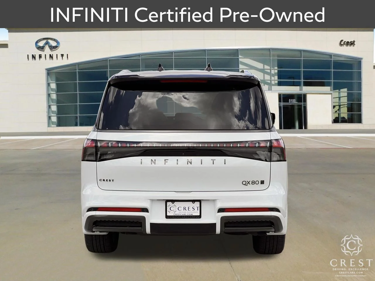 Certified Used 2026 Radiant White Black Obsidian INFINITI AUTOGRAPH image 4