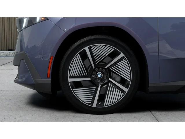 New 2027 Polarized Grey Metallic BMW 50 xDrive image 7