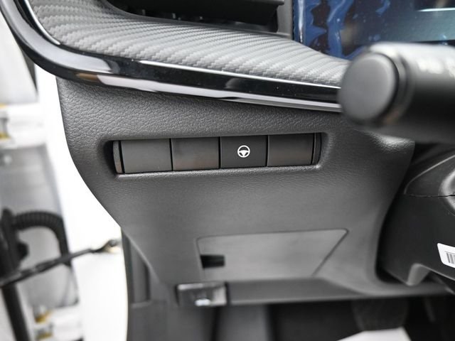 2025 Nissan Kicks SR AWD - Photo 22