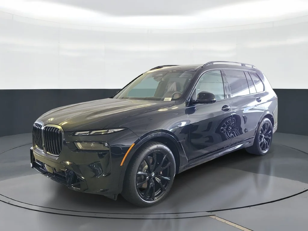 2027 BMW X7