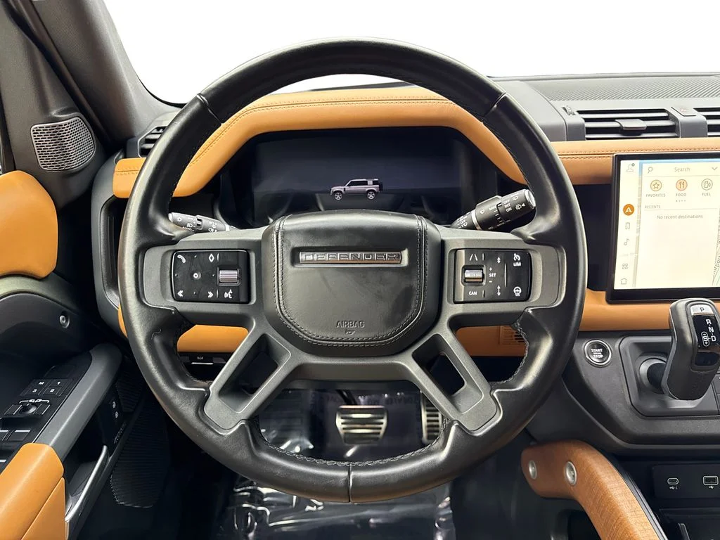 Used 2023 Green Land Rover X image 57