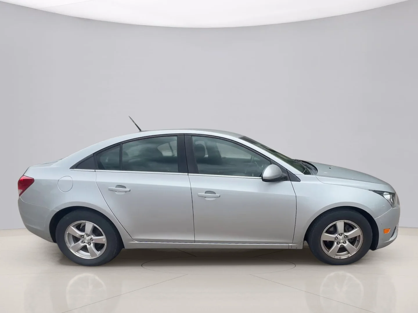 Used 2014 Silver Chevrolet 1LT image 6