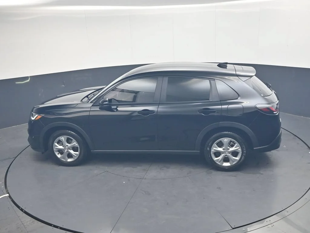 Used 2023 Crystal Black Pearl Honda LX image 24