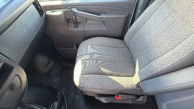 2025 Chevrolet Express Cargo Work Van - Photo 12