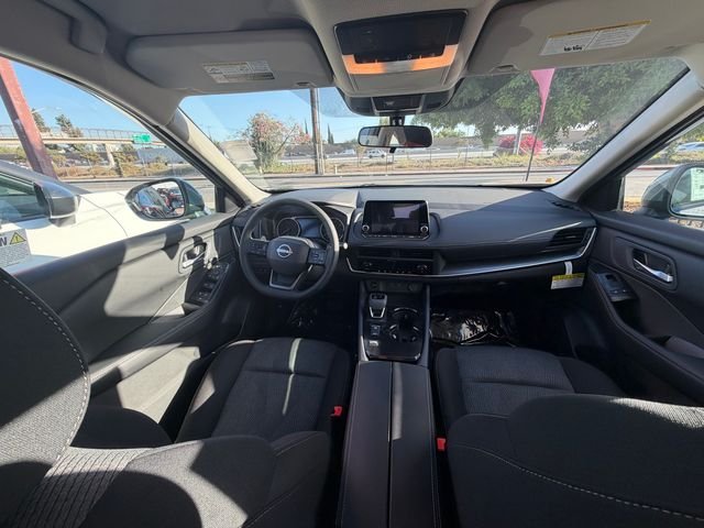 New 2026 Boulder Gray Pearl Nissan SV image 29