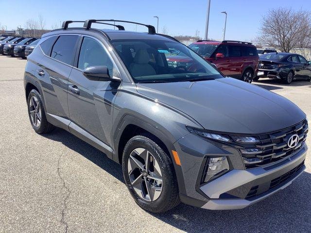 New 2026 Gray Hyundai SEL image 3