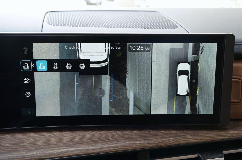 New 2026 Phantom Black Hyundai Limited image 22