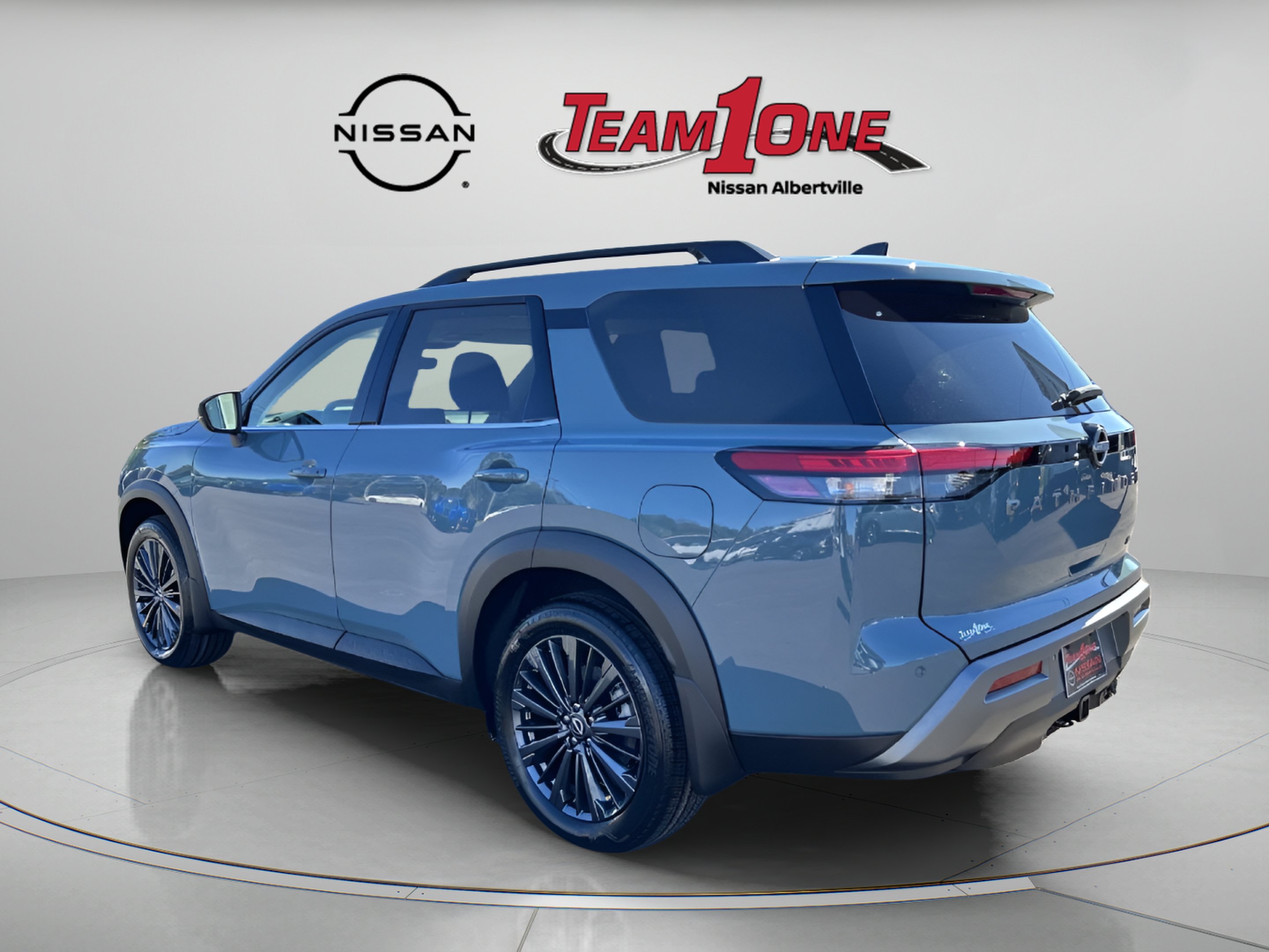 New 2026 Baltic Teal Pearl Nissan SL image 9