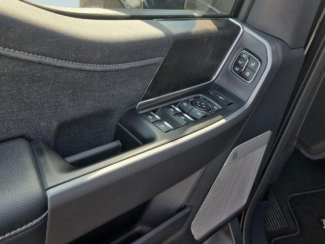 New 2026 Agate Black Metallic Ford F-250® Lariat® image 10