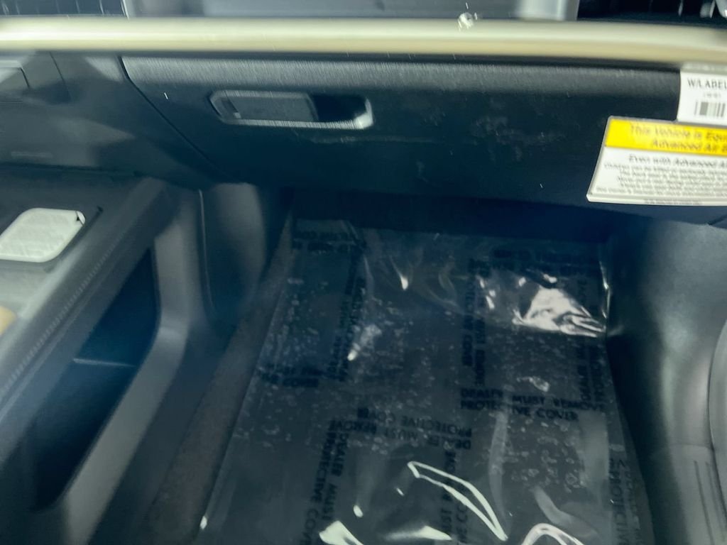 New 2027 Ebony Black Kia EX image 32