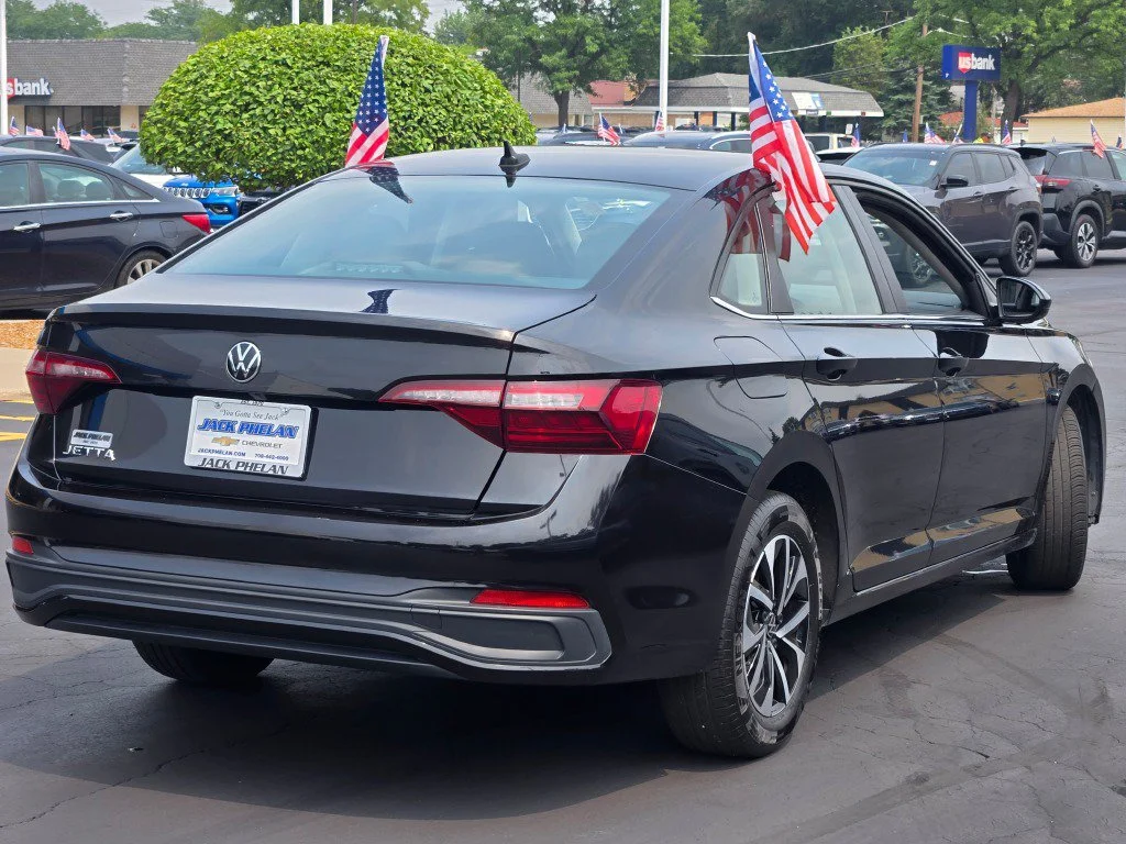 Used 2024 Black Volkswagen S image 11