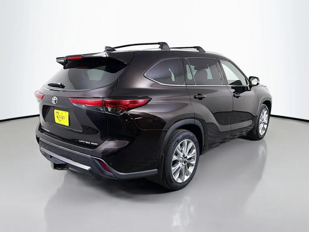Used 2022 Brown Toyota Limited image 6